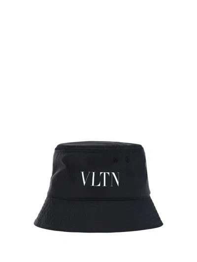 Valentino Garavani Vlnt Hat In Nero/bianco