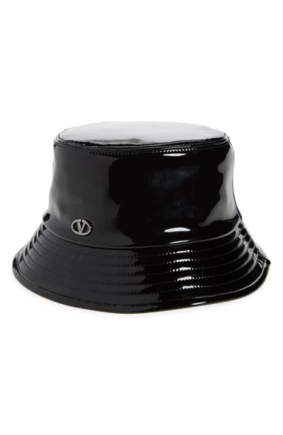 Valentino Garavani Logo Plaque Bucket Hat In Nero/black Ruthenio