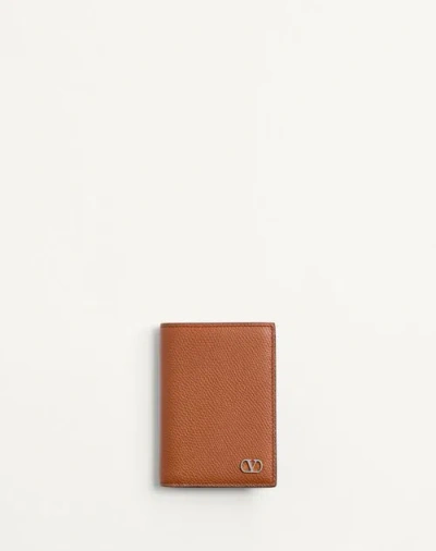 Valentino Garavani Vlogo Signature Cardholder In Grainy Calfskin In Saddle Brown