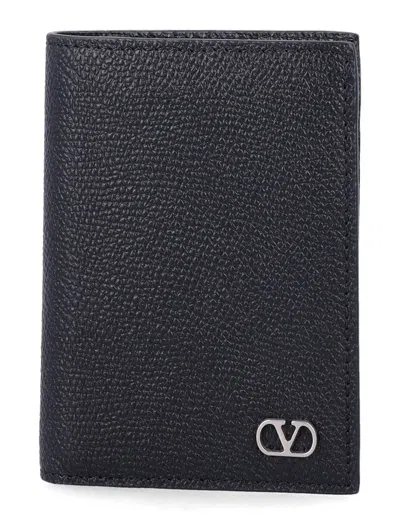 Valentino Garavani Vlogo Signature Grainy Calfskin Bi-fold Wallet In Black