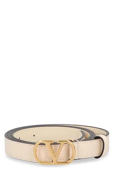 Valentino Garavani Vlogo Signature Leather Belt In Neutral