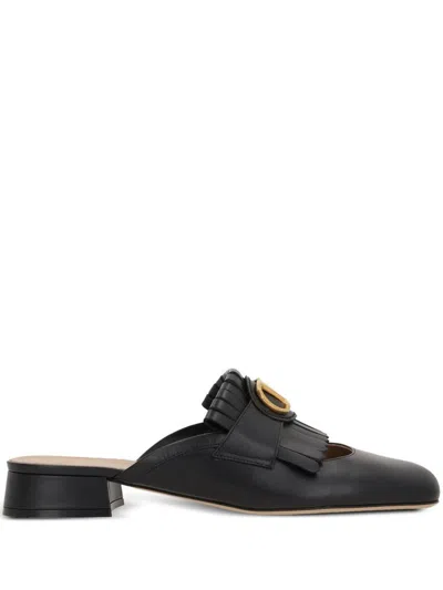 Valentino Garavani Vlogo Signature Leather Slippers In Black