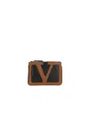 Valentino Viva Superstar Zip-fastening Leather Wallet In Brown