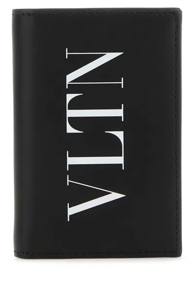 Valentino Garavani Men Black Leather Vltn Card Holder