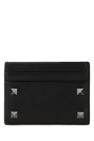 Valentino Garavani Leather Stud Embellished Card Holder In Black