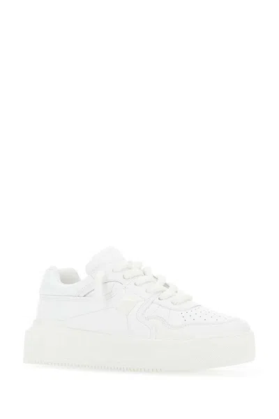 VALENTINO GARAVANI VALENTINO GARAVANI WHITE LEATHER SNEAKERS