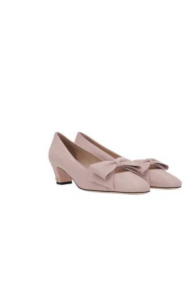 Valentino Garavani Bowow 45 Leather Pumps In Powder