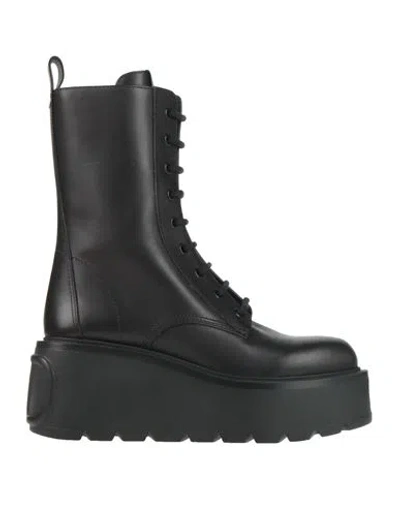 Valentino Garavani Ankle Boots In Black