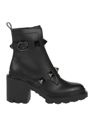 Valentino Garavani Woman Ankle Boots Black Size 7.5 Leather