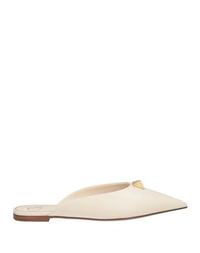 Valentino Garavani Woman Mules & Clogs Ivory Size 7.5 Leather