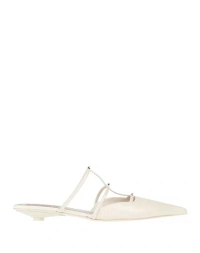 VALENTINO GARAVANI VALENTINO GARAVANI WOMAN MULES & CLOGS OFF WHITE SIZE 6 LEATHER