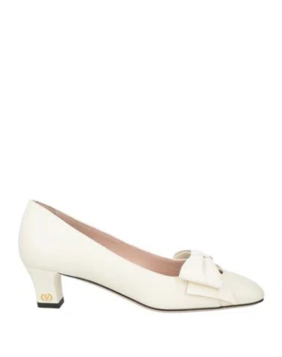 Valentino Garavani Bowow Pumps In Yellow