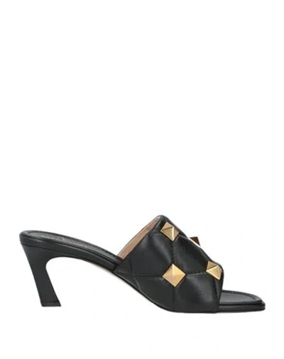 Valentino Garavani Roman Stud Quilted Slide Sandals In Black
