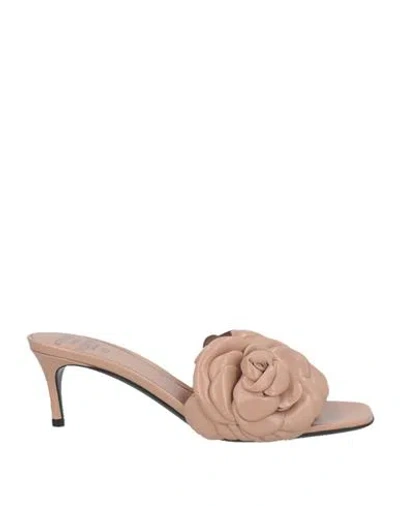 Valentino Garavani Woman Sandals Blush Size 6.5 Soft Leather In Pink