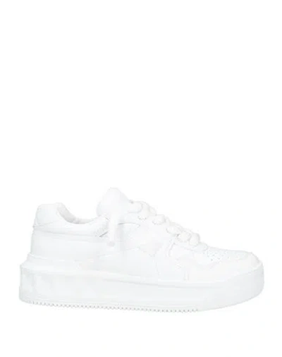 Valentino Garavani Valentino Roman Stud Leather Sneaker In White