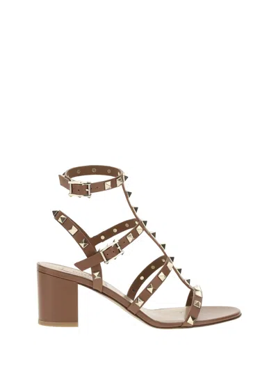 Valentino Garavani Women Rockstud Pumps