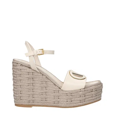 Valentino Garavani Women's Wedge Sandals Beige/ivory Leather In White
