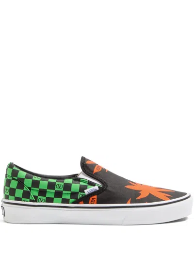 Valentino Garavani X Vans Valentino Garavani And Vans Canvas Slip On In Black