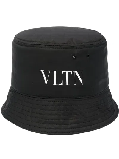 Valentino Garavani Cappello Bucket Con Stampa In Nero