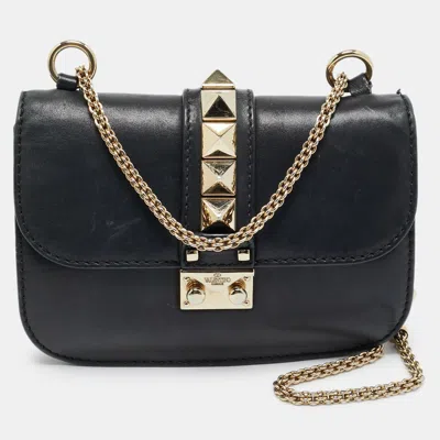 Pre-owned Valentino Garavani Glam Lock Small Black Leather Shoulder Bag