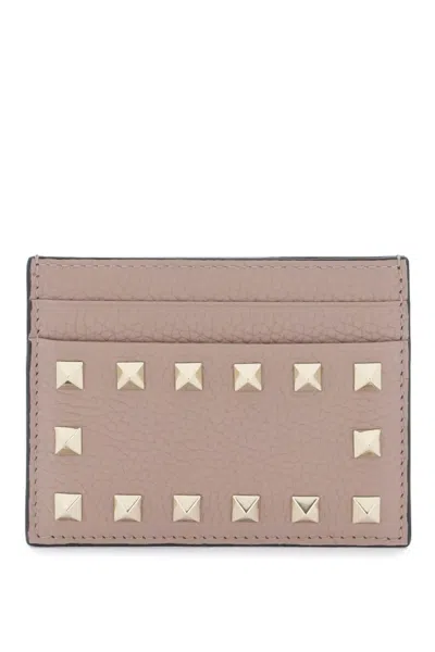 Valentino Garavani Grained Leather Card Holder With Signature Rockstud Appliqués For Women In Gold