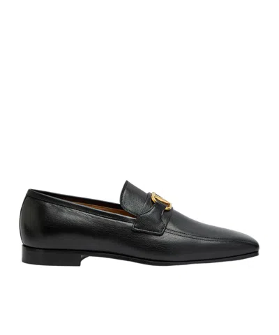 Valentino Garavani Vlogo Signature Leather Loafers In Black