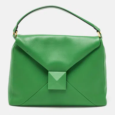Pre-owned Valentino Garavani Green Leather Maxi One Stud Hobo