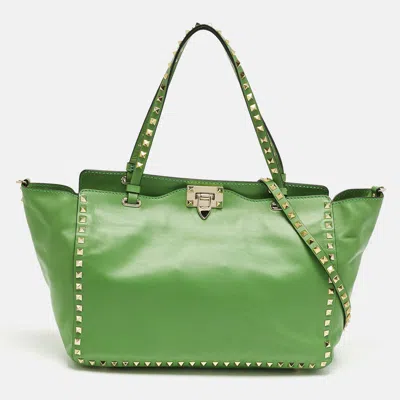 Pre-owned Valentino Garavani Green Leather Medium Rockstud Trapeze Tote