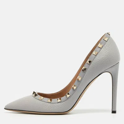 Pre-owned Valentino Garavani Grey Leather Rockstud Pointed Toe Pumps Size 37