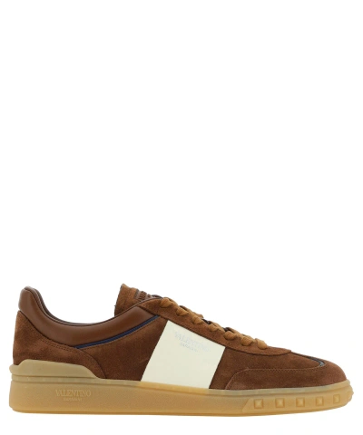 Valentino Garavani Highline Trainers In Brown