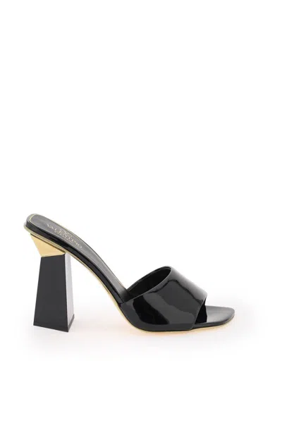 Valentino Garavani Hyper One Stud Sandals In Patent Leather In Black