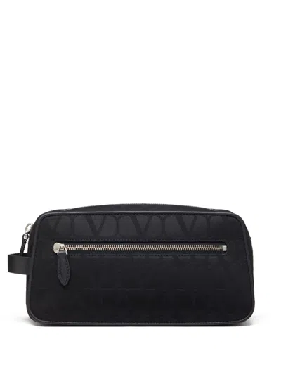 Valentino Garavani Valentino Washbag Iconographe In Nylon In Black