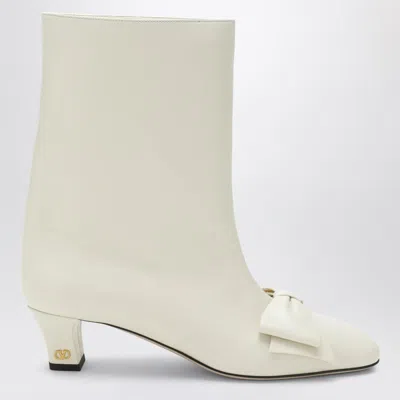 Valentino Garavani Bowow 40 Leather Ankle Boots In Pink