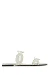 Valentino Chain 1967 Flat Slides In V3q