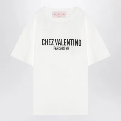 VALENTINO IVORY T-SHIRT WITH CHEZ VALENTINO PRINT