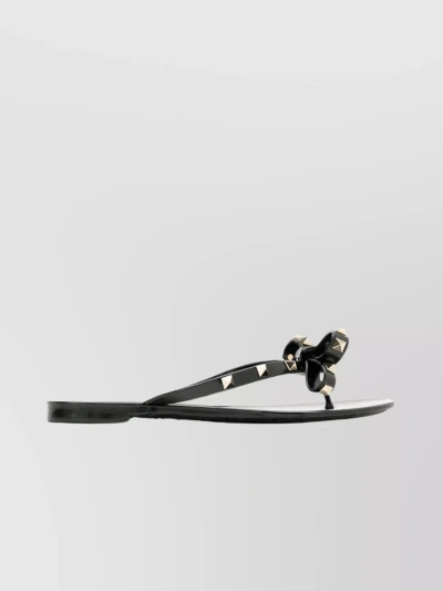 VALENTINO GARAVANI LACE MOTIF STUDDED FLIP FLOPS