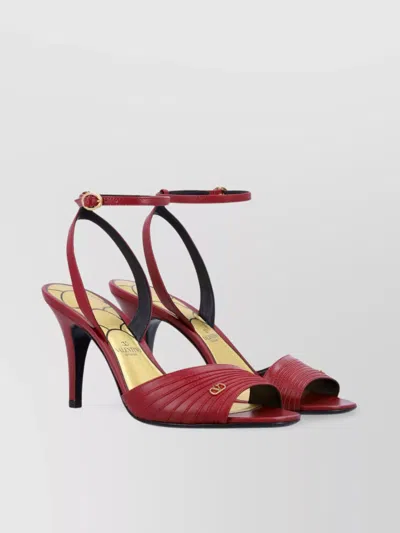 VALENTINO GARAVANI LADYCRUSH STILETTO HEEL SANDAL T85