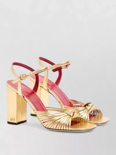 Valentino Garavani 90mm Vlogo Anne Metallic Leather Block-heel Sandals In Yellow