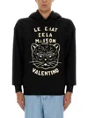 Valentino Garavani Sweatshirt With Le Chat De La Maison Patch In Black