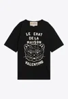 Valentino Garavani T-shirt With Le Chat De La Maison Print In Black