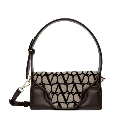 Valentino Garavani Le Grand Deuxième Shoulder Bag In Black
