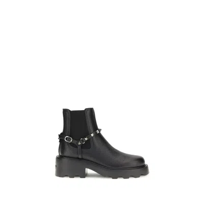 VALENTINO GARAVANI LEATHER ANKLE BOOTS