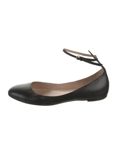 Pre-owned Valentino Garavani Leather Ballet Flats In Black