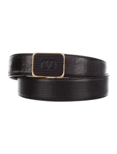 Pre-owned Valentino Garavani Leather Belt In Black