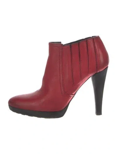 Pre-owned Valentino Garavani Leather Boots In Red