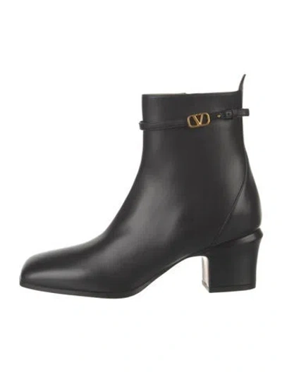Pre-owned Valentino Garavani Leather Boots W/ Tags In Black