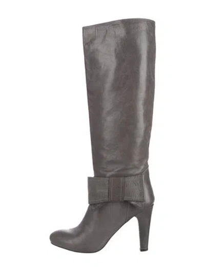 Pre-owned Valentino Garavani Leather Bow Accents Boots In Gray