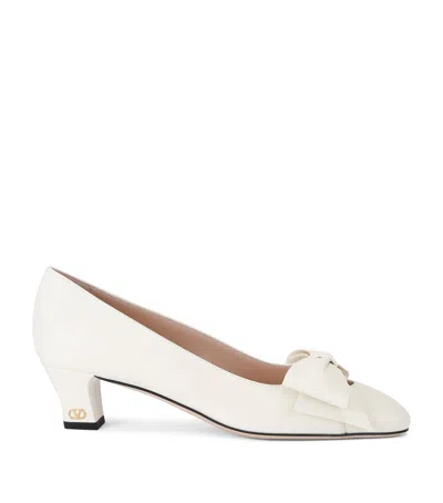 VALENTINO GARAVANI LEATHER BOW-DETAIL PUMPS 45