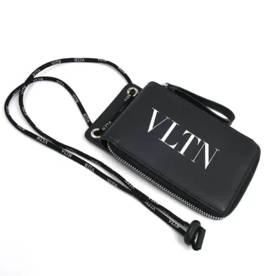 Pre-owned Valentino Garavani Leather Card Wallet () In Black