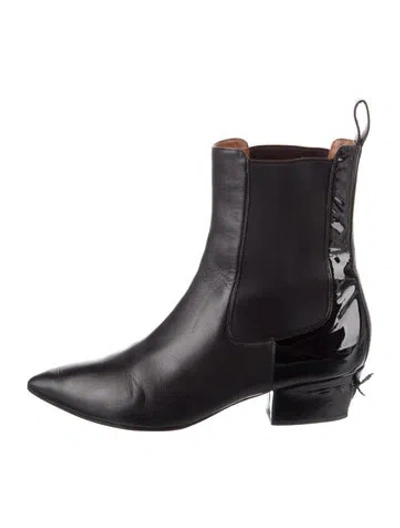 Pre-owned Valentino Garavani Leather Chelsea Boots In Black